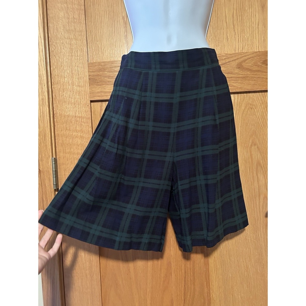 Vintage High-Waisted Navy & Green Plaid Pleated Wide Leg Culotte Women's Shorts
